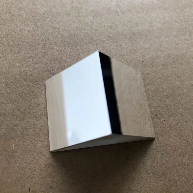 Right Angle Triangular Prism 15*15*15 Triangular Total Reflection Isosceles Triangular Prism Optical Glass K9 Material