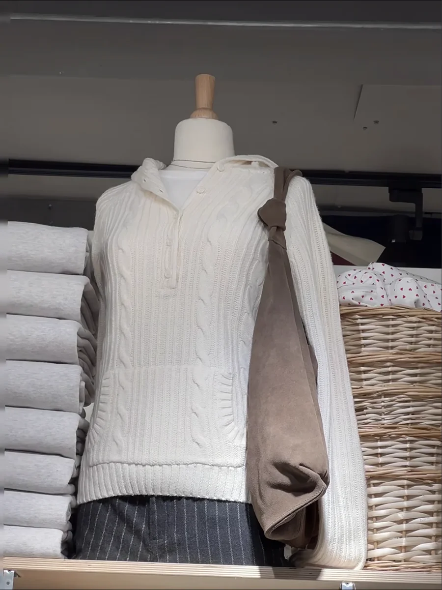 Twisted Knitted Hooded Sweater Women Buttons Long Sleeve Pocket Solid Jumper Spring Autumn Simple Preppy Style Sweaters 2025 New