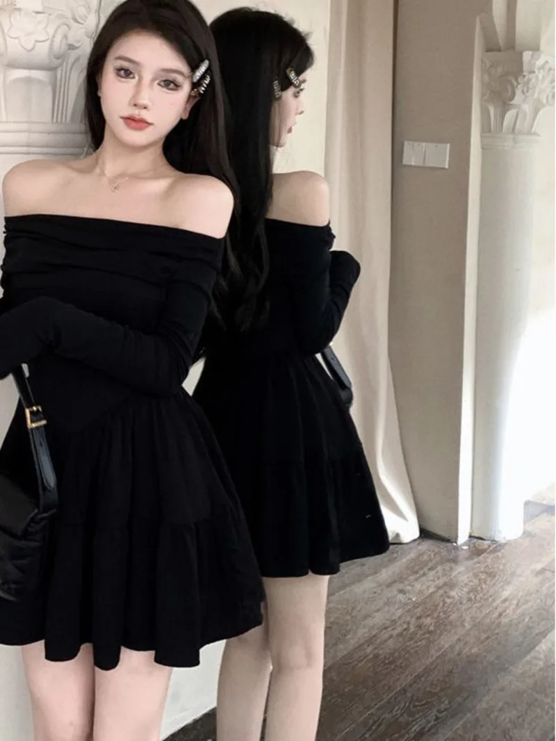 one line collar A-line short skirt long sleeved dress women's autumn dress sweet and slim fit waist cinched black dress K2YE