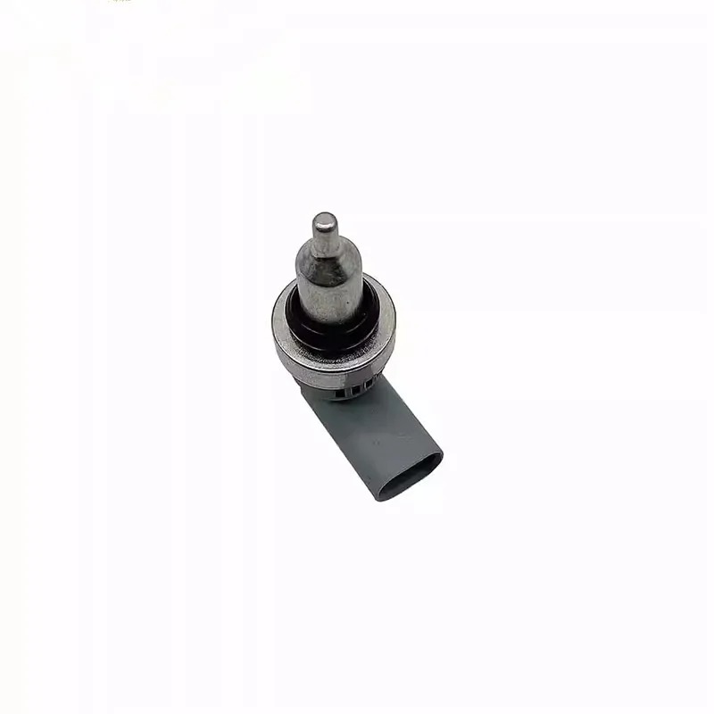 Suitable for GM Explorer's new cool star, Myro's XL Pioneer, Onix's Electra new Junyue Ankora water temperature sensor 55497116 6