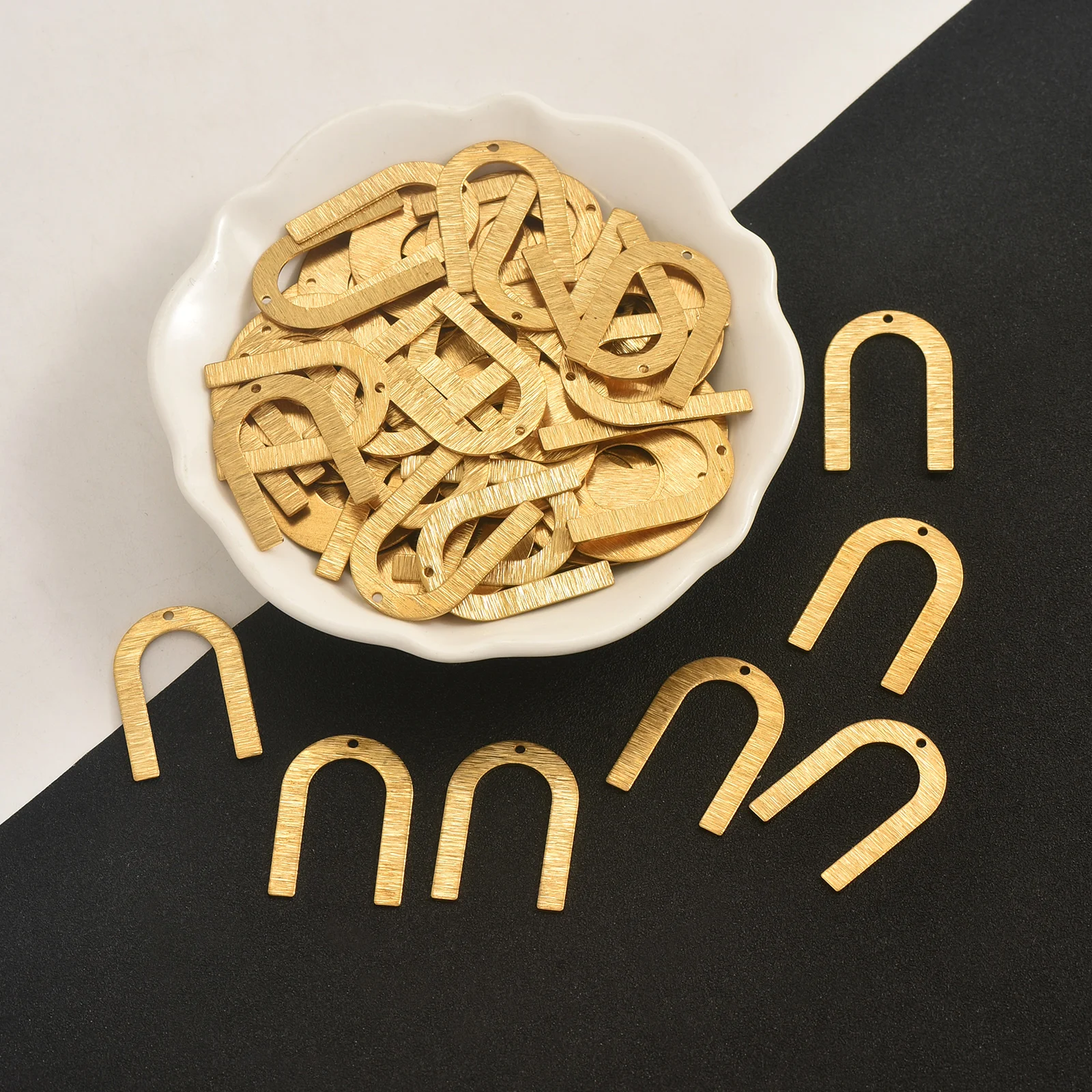 10PCS double-sided brushed single hole U-shaped pendant holder, handmade DIY accessories for women's jewelry production