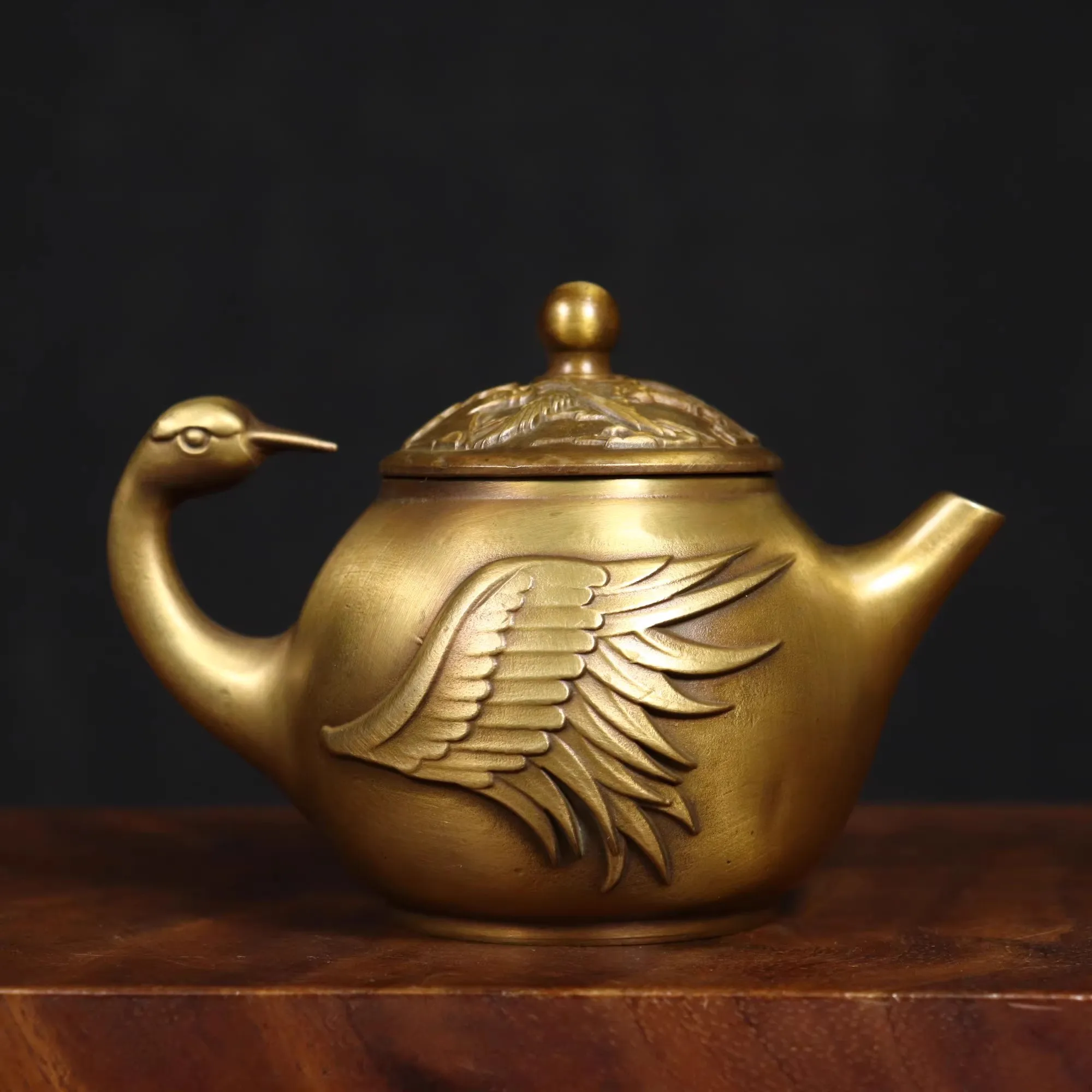 

Unique Old Chinese YiXing Handcraft puyple Clay Teapot,peach, with mark, Free shipping