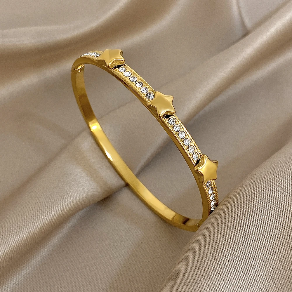 

Freetry Trendy Stainless Steel Round Open Spring Bangle for Women Exquisite Glossy Zircon Star Charm Bracelet Waterproof Jewelry