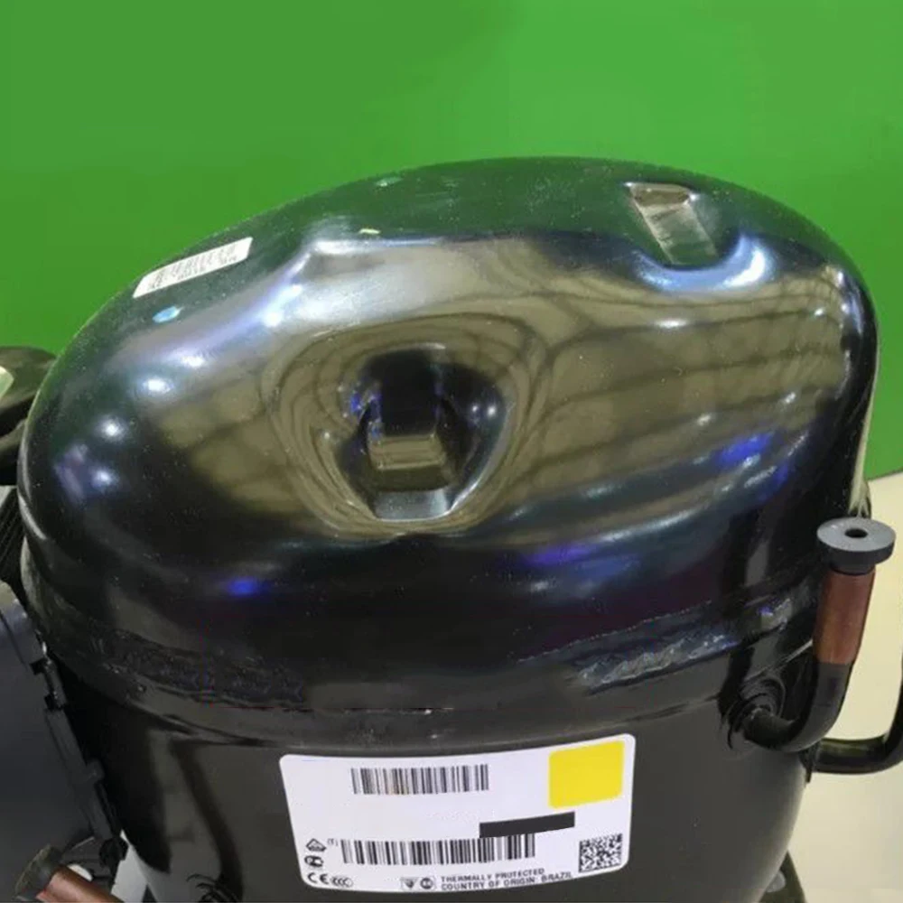 Kualitas Tinggi Untuk Kompresor Pendingin Hitam AE4440Z-GS1C(R404A).