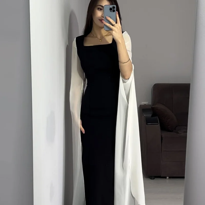 

Autumn Batwing Sleeve Waist-Cinching Socialite Hepburn Style Black and White Patchwork Dress for Women