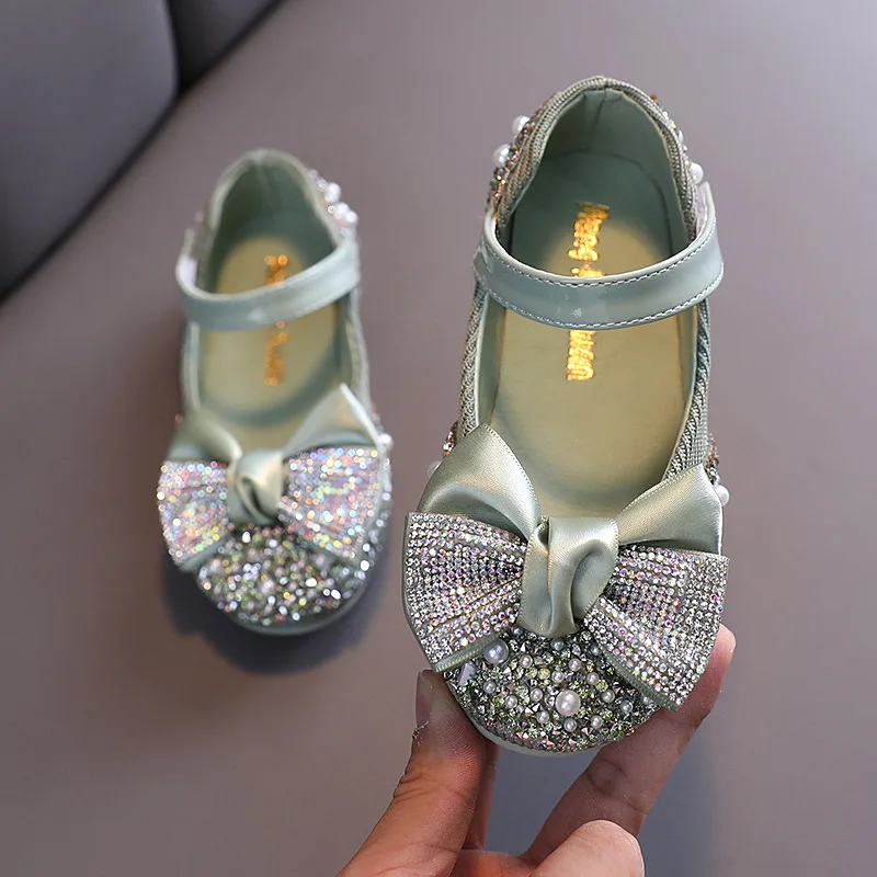 Kids Soft Flat Shoe Kids Girls Princess Leather Shoe Child Wedding Party Shoes Students Performance Girls Dance Diamonds Bowknot