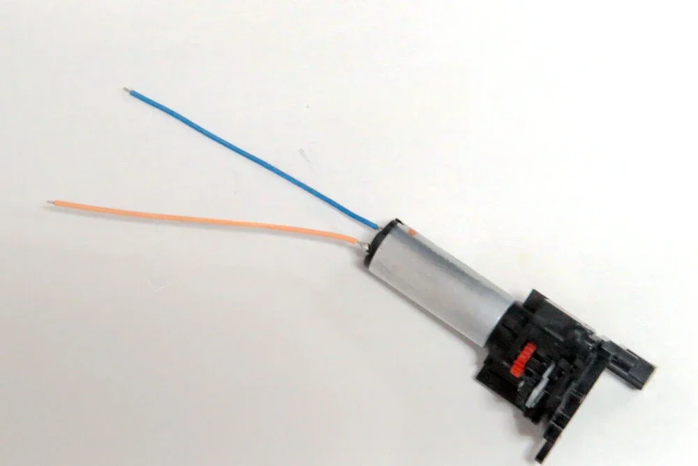 

New for Nikon D50 D70 D70S Main Drive Shutter Motor Camera Repair Part x1