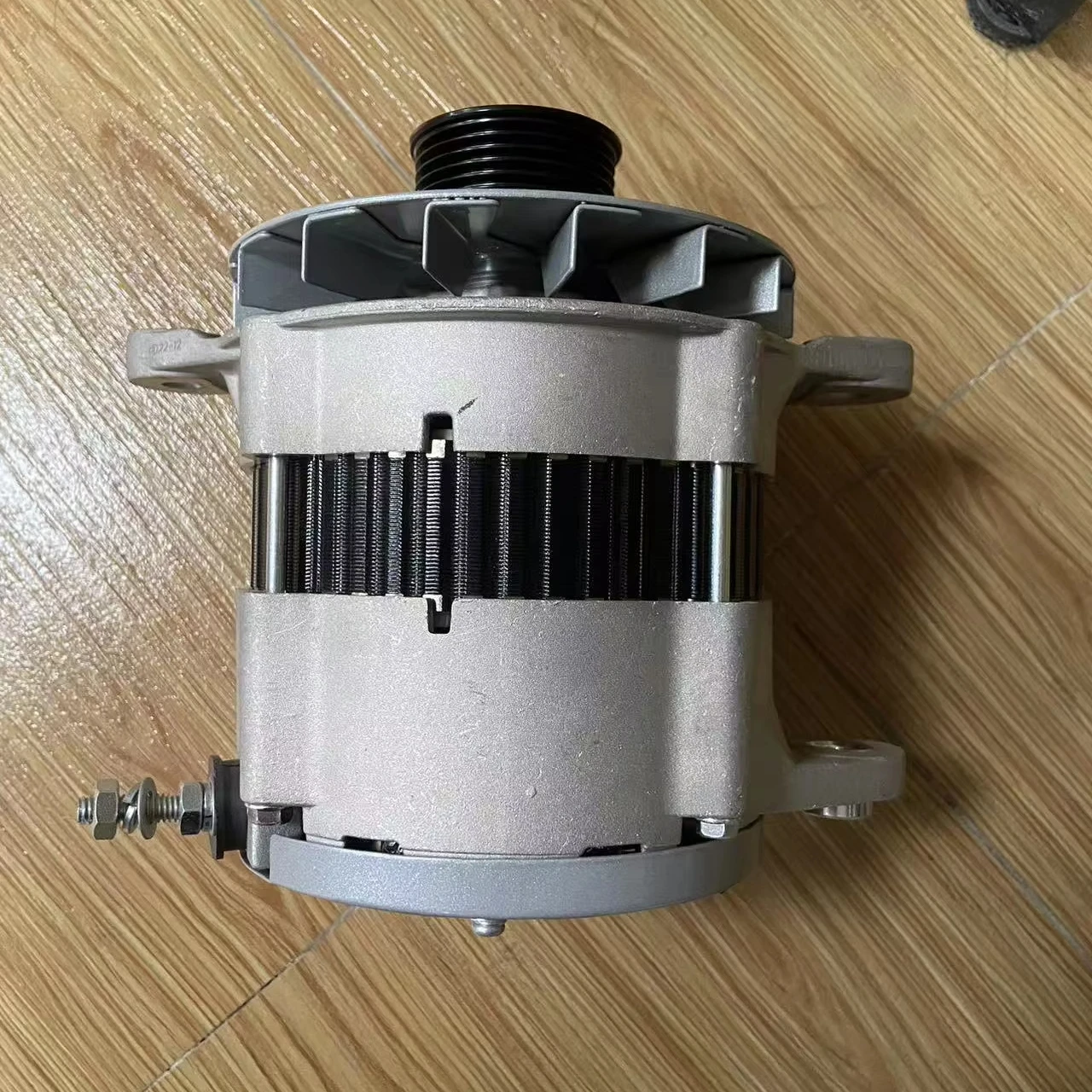 Alternator 24V 80A …