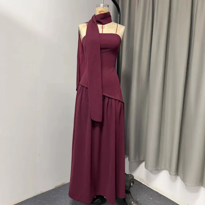 Abito lungo estivo da donna con spacco irregolare, elegante, a contrasto, con nastro sottile e lacci sul retro, senza spalline, novità