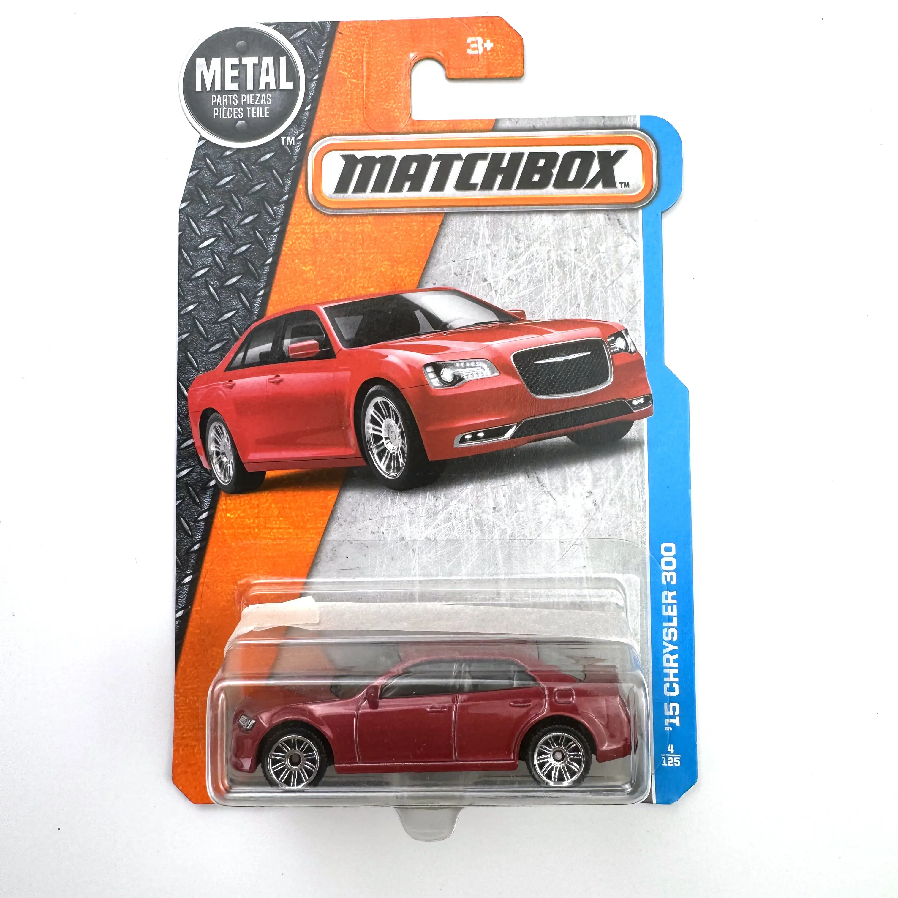 Matchbox 1:64 Alloy car model toy 15 CHRYSLER 300	DJV33 2016