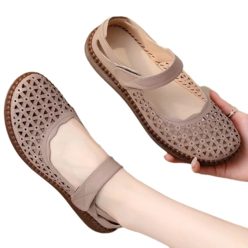 Women Sandals Summer Platform Breathable Shoes 2024 Year Leisure Mother Shoes Soft Bottom Fashion Platform Sandals Womens Shoes