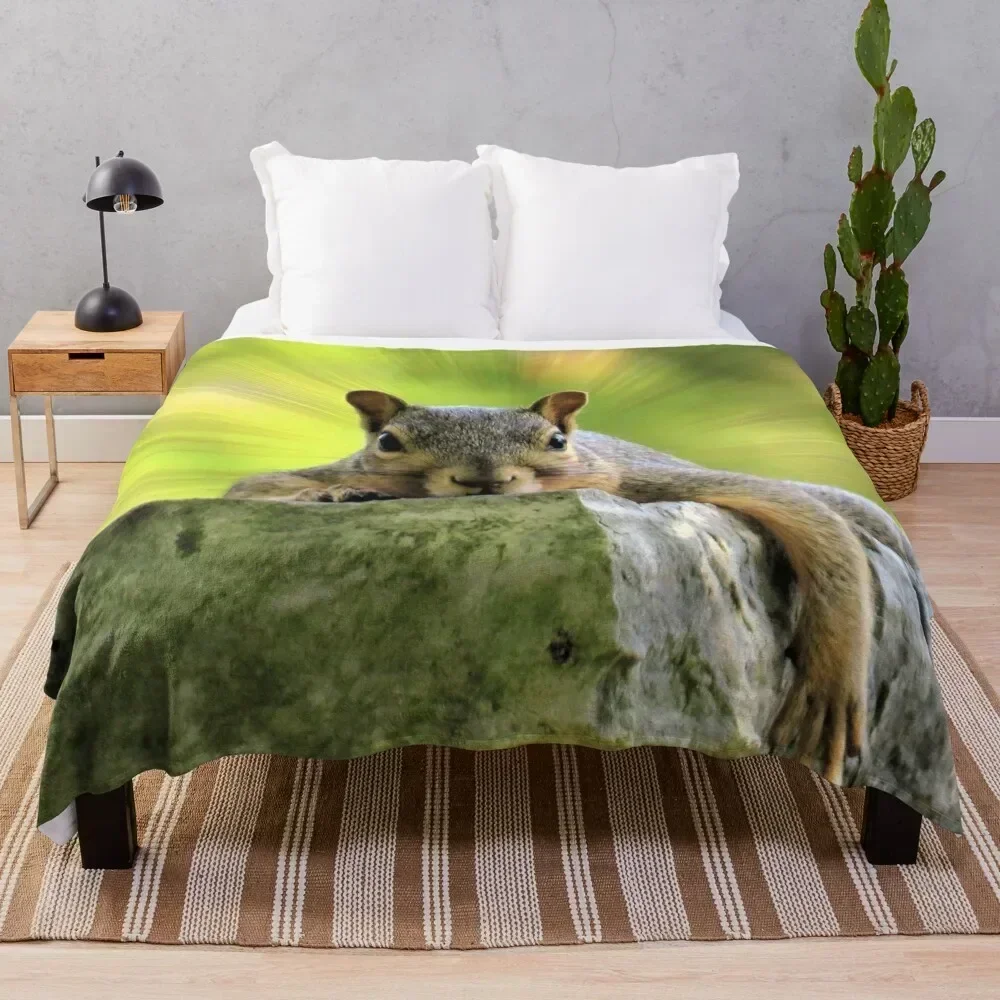 

Relaxed Squirrel Throw Blanket Warm Comfortable Blanket for Office Napping