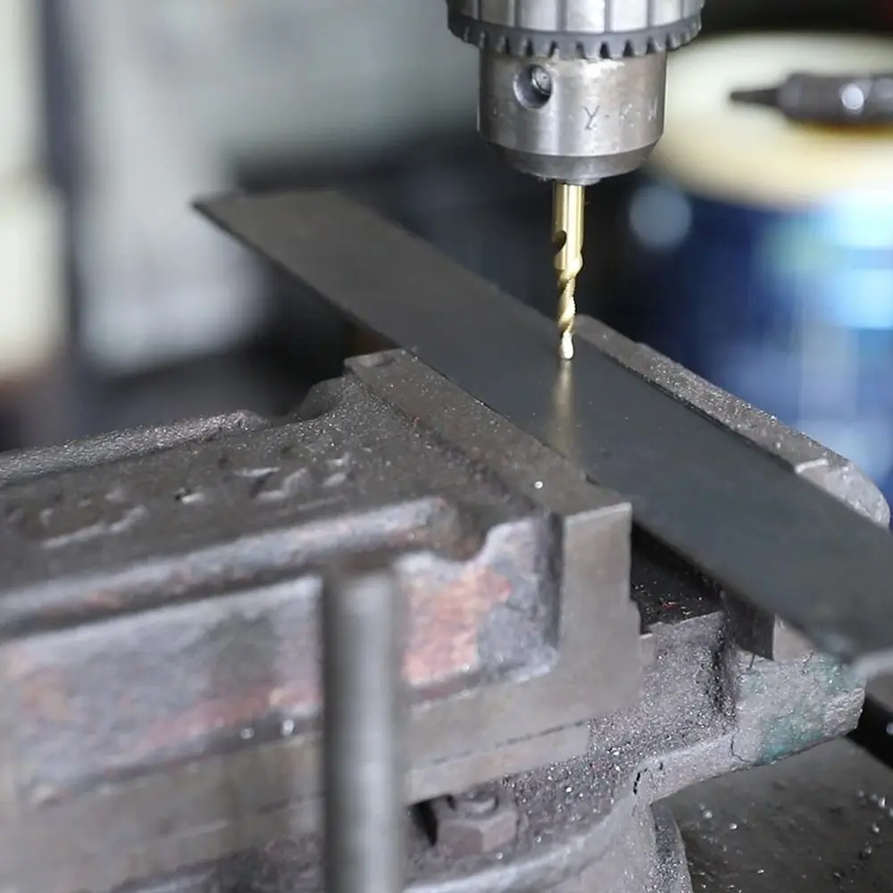 12Pcs/Set Hexagonal Shank Taps Drill Bit Set with Storage Box Anti-slip HSS Screw Tap Drill Bit Tap Extractor