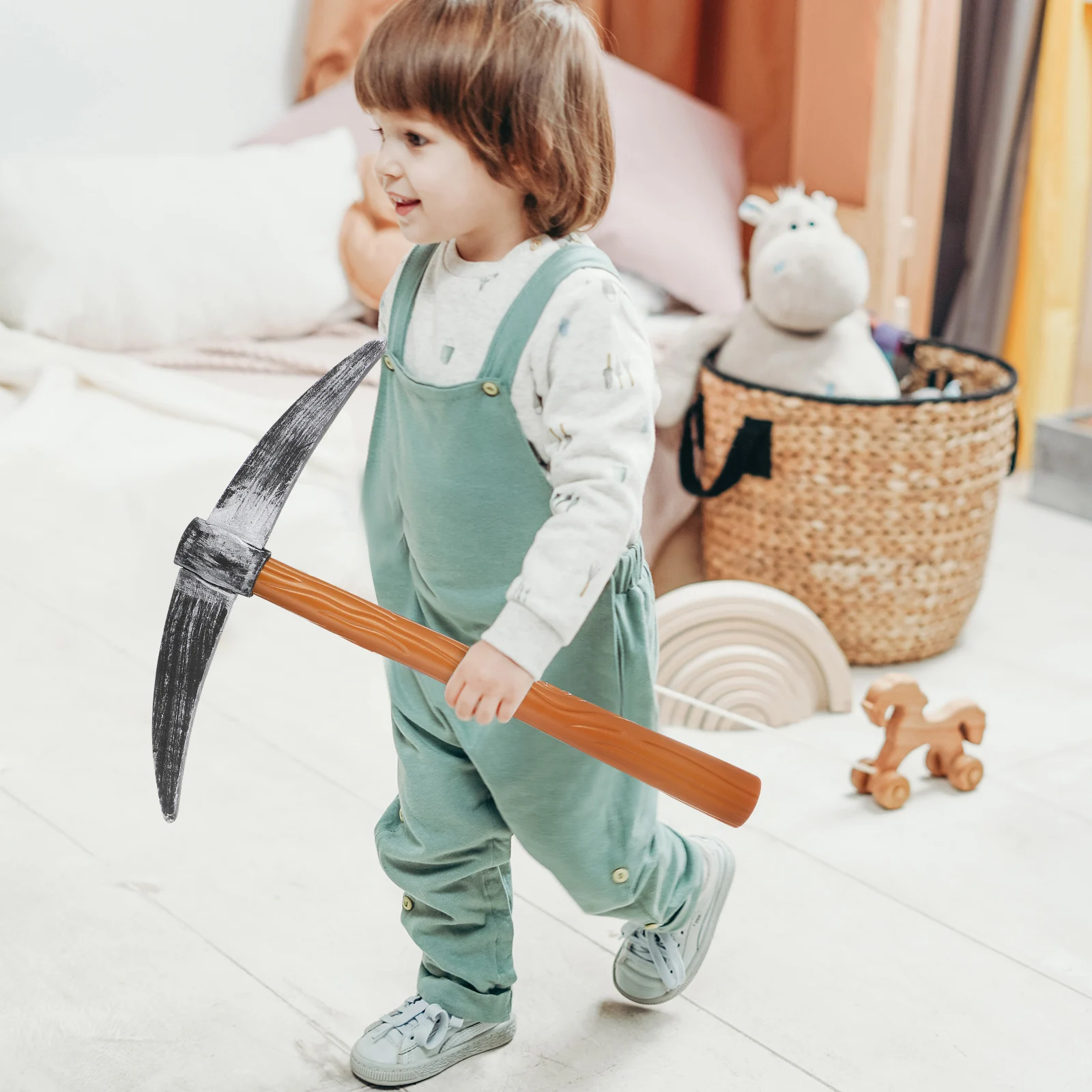 Pickaxe Core Dwarf Design Party Entertainment Prop Durable Stable Fake Pickaxe Photo Props Festival Decoration