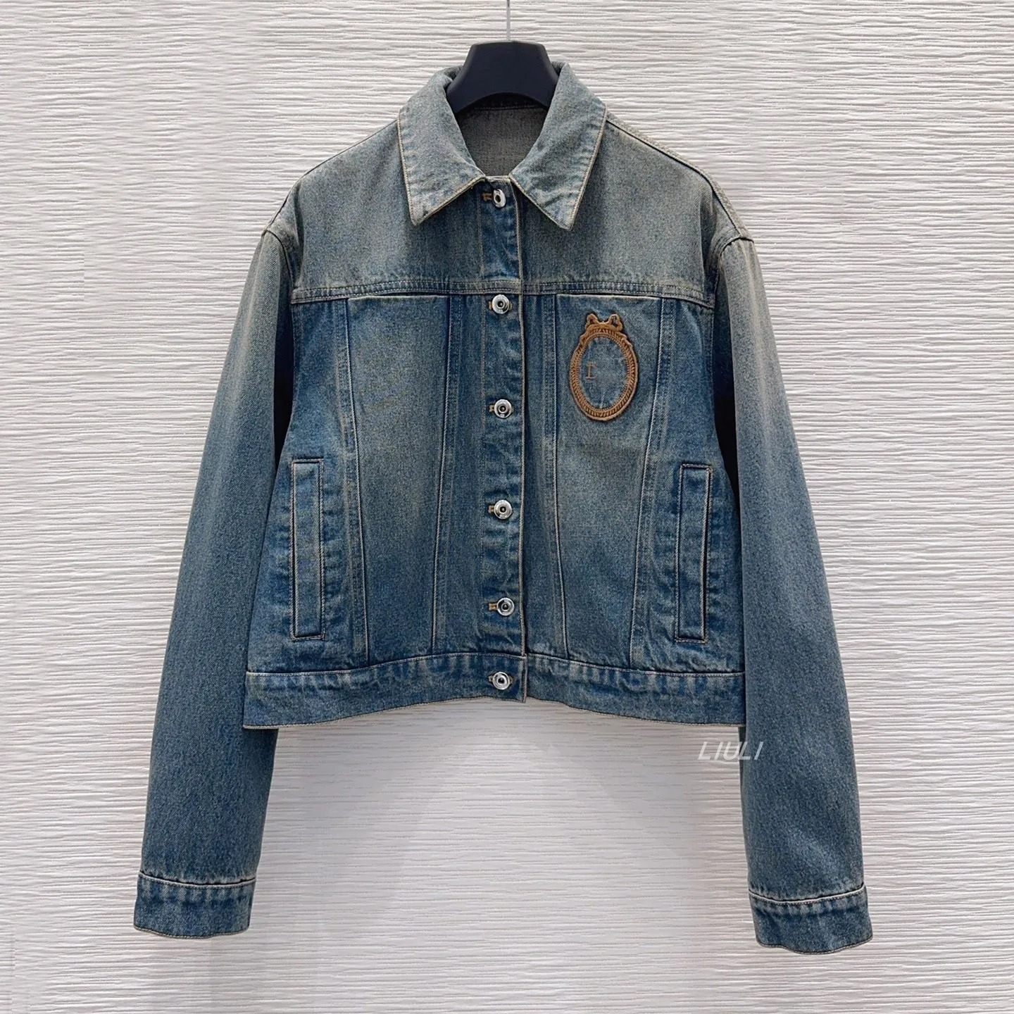 26 New Long Sleeve Light Blue Cotton Loose Wash Embroidered Denim Short Jacket Jacket