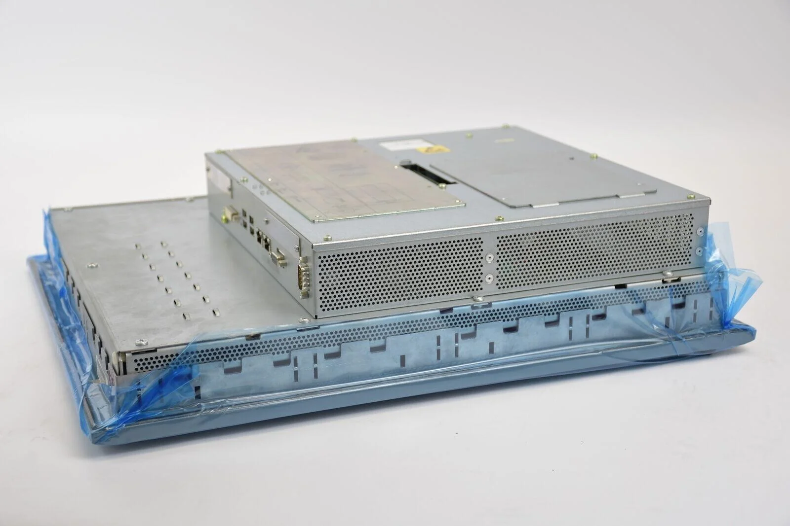 100% Asli Baru 6SL3300-7TE41-4AC1 6SE7041-3EK85-1AA0 6AV7885-2AE10-1DA2 6SE6440-2AD31-8DA1 AIM Garansi 1 Tahun Pengiriman Cepat