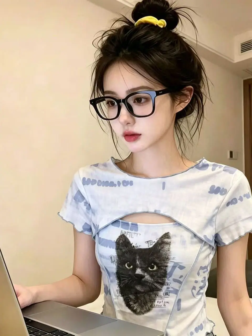 Tie Dye Mesh Hollow Short Sleeved T-shirt Women Summer 2026 Slim Fit Slimming Sweet Spicy Girl Short Top Ins