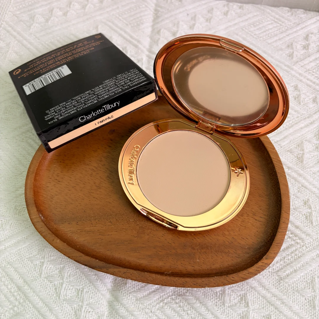 Charlotte Tilbury Kollagen-Lipgloss Lidschatten-Palette Wasserfester Öl-Puder Kompakt Langanhaltend Matt Feuchtigkeitsspendend Gesichts-Make-up