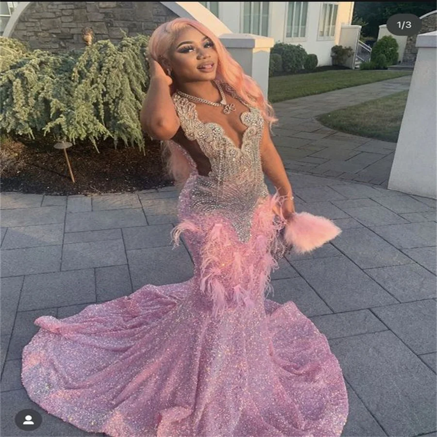 

Luxury Pink Prom Dress With Feather Shine Spark Mermaid Black Girls 25th Birthday Party Gowns Diamond Crystal Evening Customized