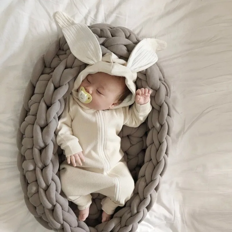 2025年ベビー可愛いウサギ耳ロンパース 秋 子供服 海外風ジャンプスーツ お出かけ服