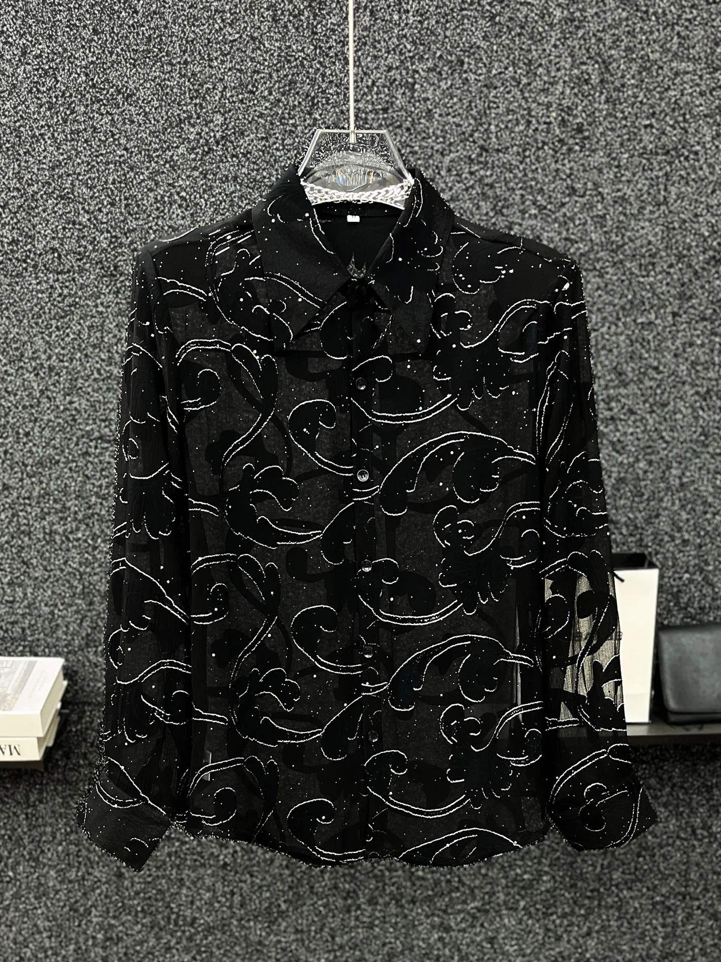 Korean Version of Fashion Trendy Men's High-end Bronzing Long-sleeved Shirt, Thin Cool and Breathable Versatile Hollow Top