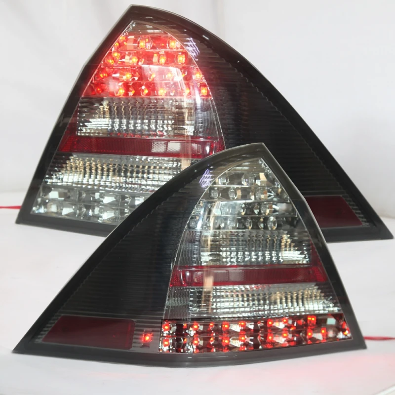 2001-2004 Year For Mercedes-Benz W203 C32 C36 C280 C230 C320 C240 C180K C200K LED Tail Lamp Rear Lights Assembly Smoke Black