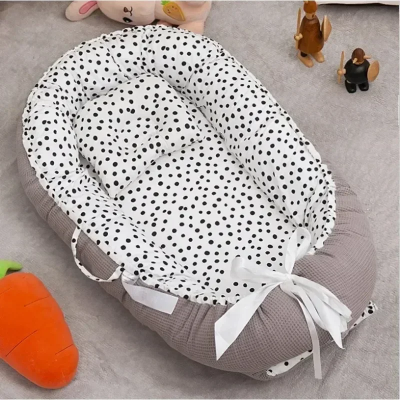 CollapsiblePress-proof Crib Midbed Bionic Full-dump Baby Pillow Crib Portable Soft Removable Baby Sleeping Nest