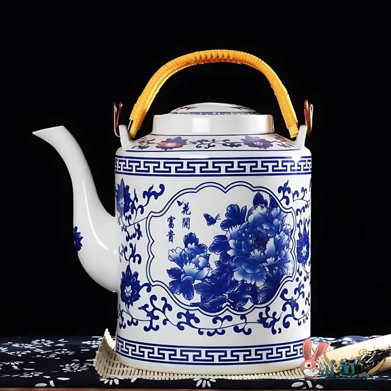 

Traditional Jingdezhen Cercs Large Size Home Use Cold Hot Water Pot Tea Brewing Pot Blue And White Porcelain Water Bottle