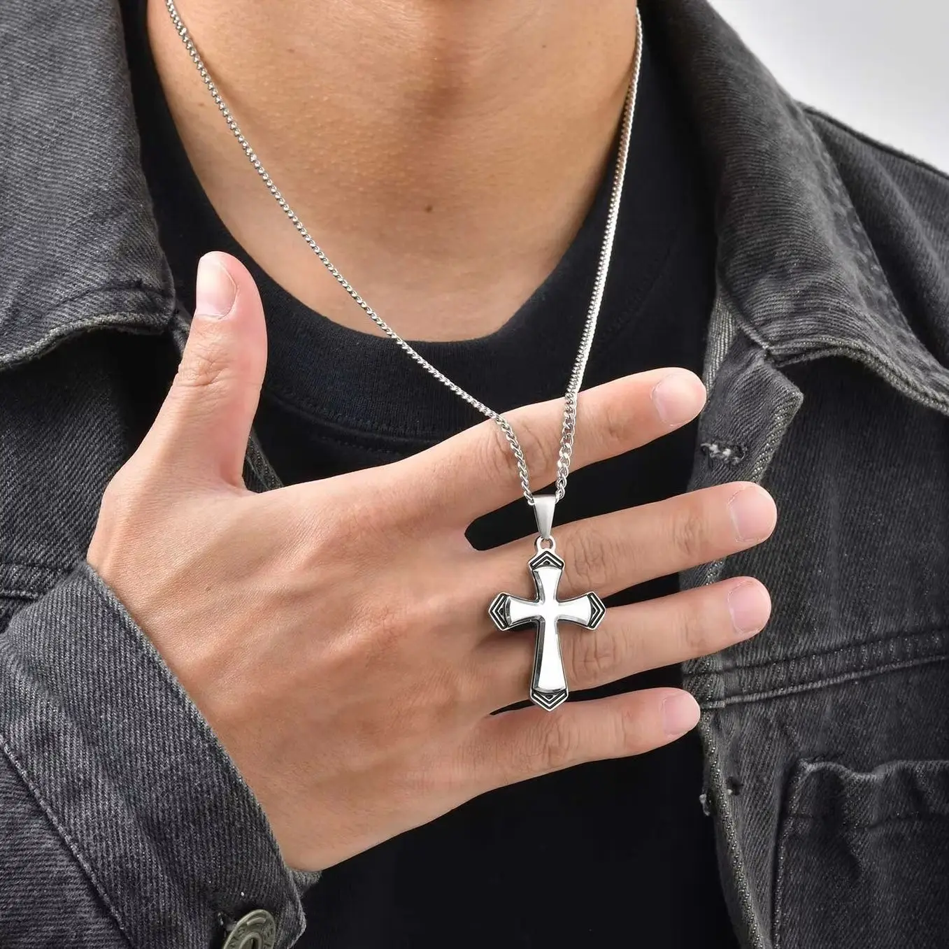 Cool Punk Cross Necklace for Men,Vintage Silver Color Stainless Steel Cross Pendant with 60CM Cuban Chain Gift