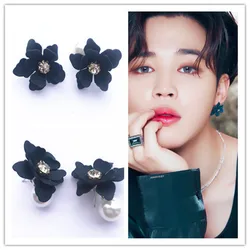 Japan and South Korea Summer New INS Celebrity JIMIN Small Fresh Pearl Flower Earrings Girlish Accessories Sister Jewelry Gift