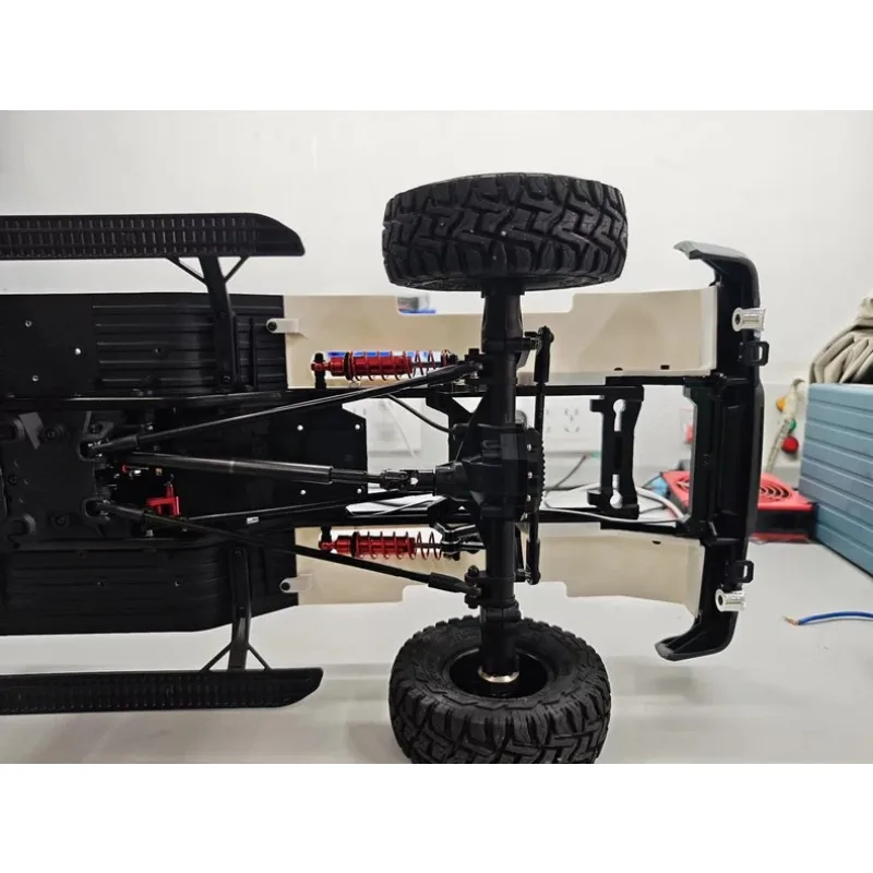 

Rear Fender & Side Cover Panel Set | Scale Body for 1/8 Scale KM RAM 1500 RC Crawler 3D Printed RC Car Upgrade Parts