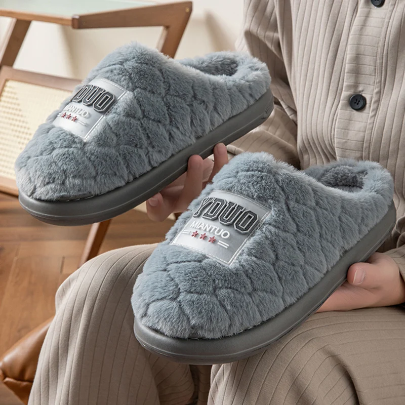 2026 Winter Platform Home Plush Slippers Men Thicken Warm Fluffy Furry Fur Slides Men Soft Sole Non Slip Bedroom Cotton Slippers