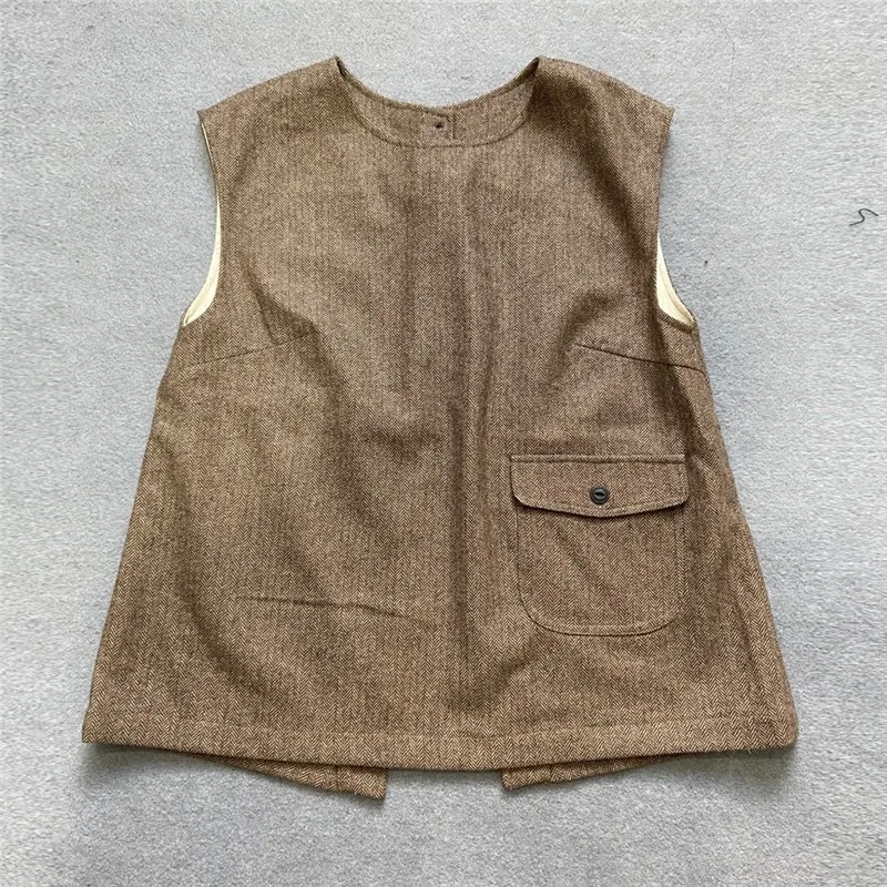 Johnature Japanese original thicken vests for women 2023 new winter wool back slits loose solid color female vests