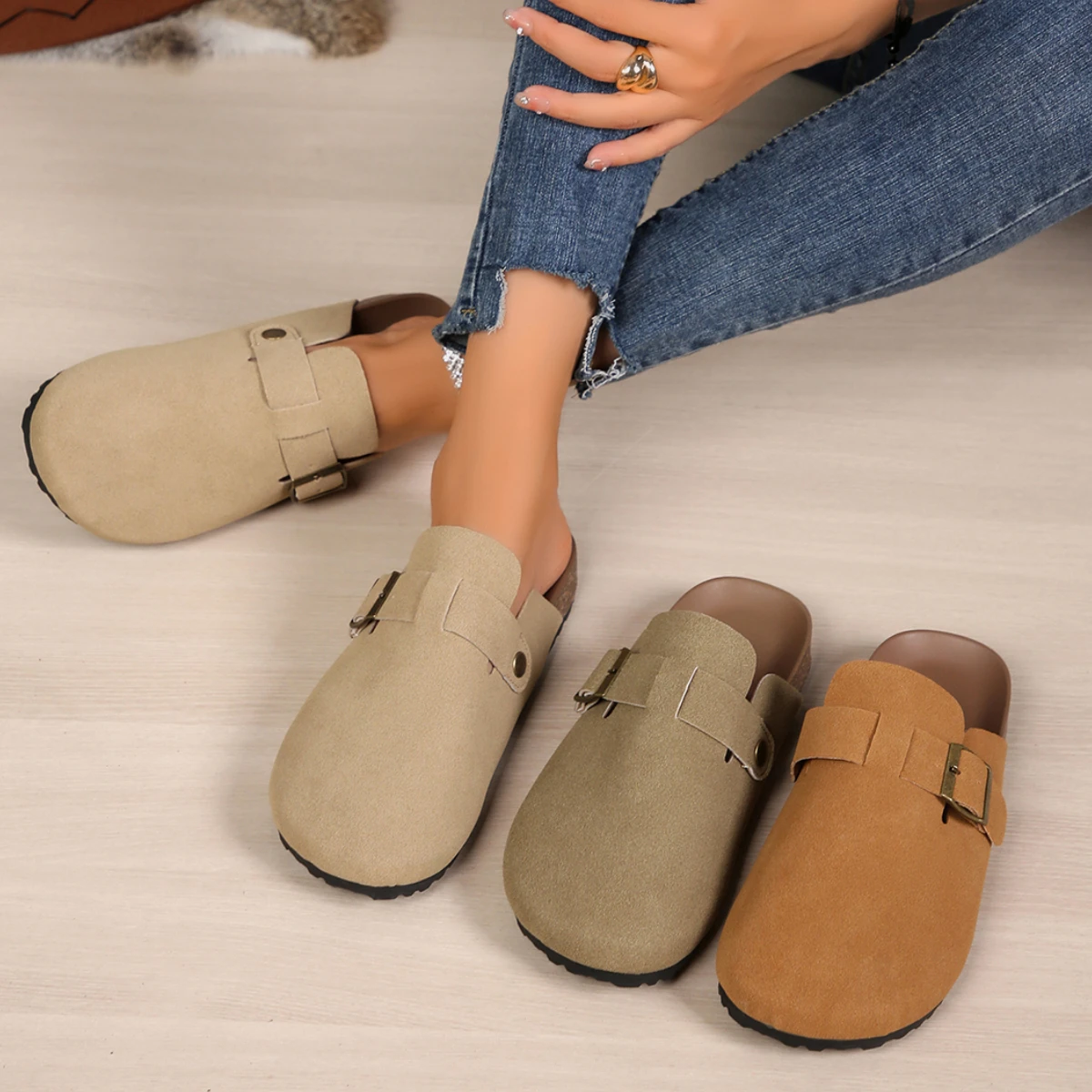 Women Slippers Closed Toe Cow Suede Leather Clogs Slippers Women Retro Fashion Garden Mule Sandals Summer New Clog Slide Women