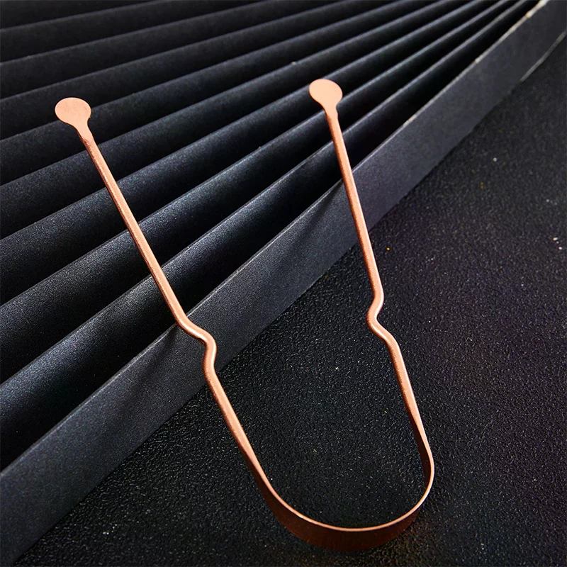 

1 шт., простой медный скребок для языка, очиститель свежего дыхания, чистка зубов, инструменты для ухода за полостью рта, гигиенические инструменты