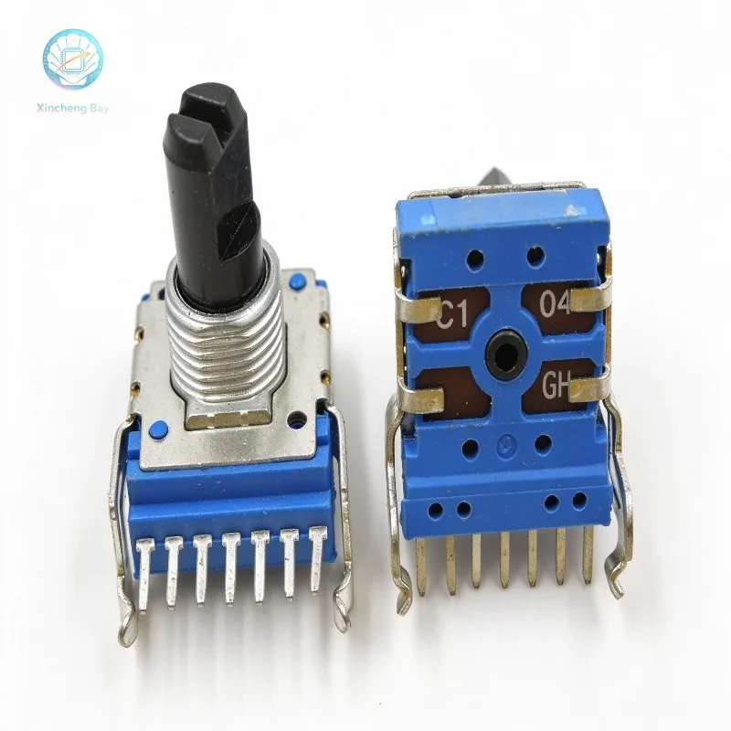 10pcs/lot RV1413 power amplifier potentiometer C104 potentiometer half handle 100K 7-pin bracket handle length 15MM