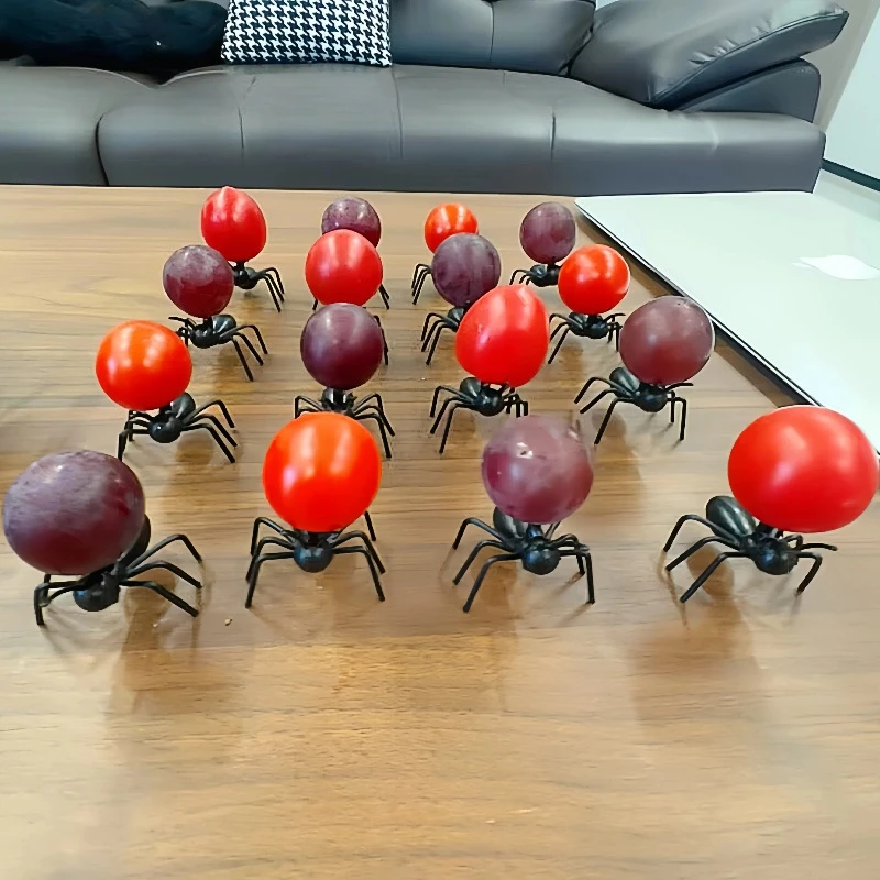 Creative Black Ant Insect Shaped Fruit Fork Party Dessert Salad Small Fork Halloween Fun Table Decoration Ornament Fruit Sign