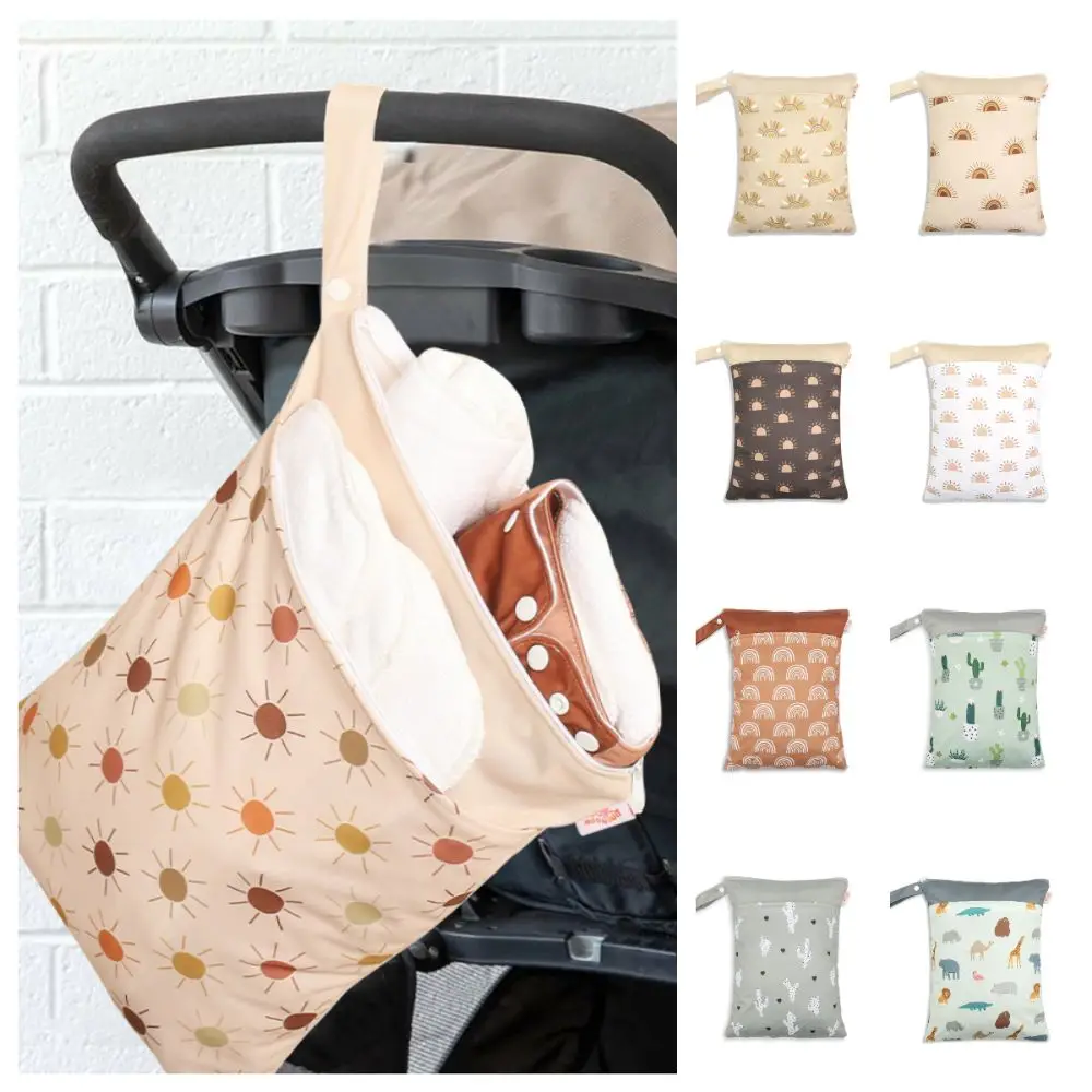 

Waterproof Waterproof Diaper Bag with Handle Washable Portable Mommy Bag Separate Wet Dry 30*40 Cm Diaper Wetbag Baby Diapers