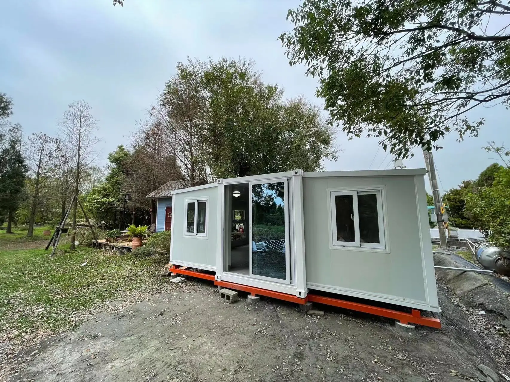 Factory Double-Wing Foldable Assembling Movable Residential Container Houses Expandable Expansion Box For Comfortable Living