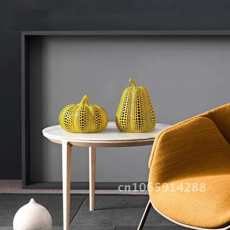 Pumpkin Polka Yayoi Ornaments Modern Sculpture Kusama Dot Owl Art Interior Wedding Christmas Arts Home Bird Decoration Office