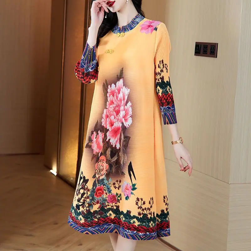 

Retro style disc buckle pleated dress spring and autumn new fashion printed skirt mother dress women's clothing