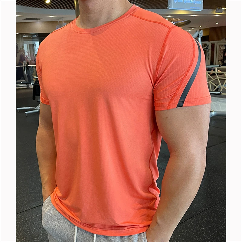 Quick Drying Sport T Shirts Men\'s Fitness Running Gym T-shirt Summer Short Sleeve Tops Workout Jerseys Tees Breathable Sportwear