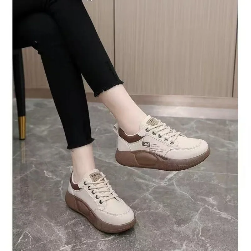 

Женские белые кроссовки на платформе в корейском стиле — повседневные туфли для скейтбординга с цветными блоками, студенческая обувь для папы, винтажная спортивная обувь