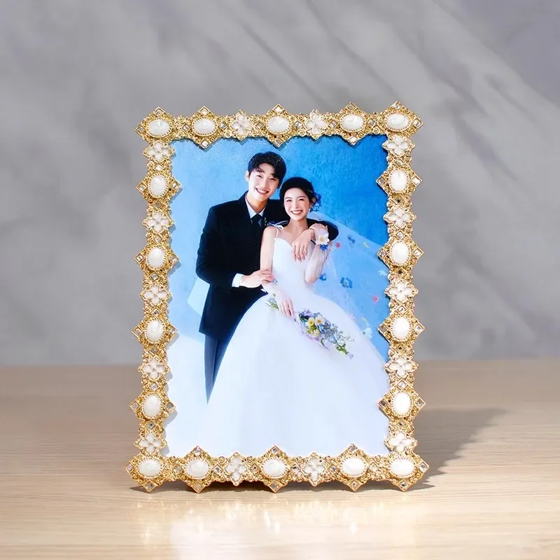 Modern style  6/7inches gold Home Photo Holders Alloy inlay beads Desk decorating metal picture frames
