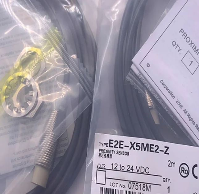 

3pcs New approach switch E2E-X2ME2-Z E2E-X2ME1 E2E-X2ME2 E2E-X5F1-Z E2E-X2MF1-Z E E2E2-X2D1-M1 E2E2-X2D2-M1 E2E-X2ME1-Z