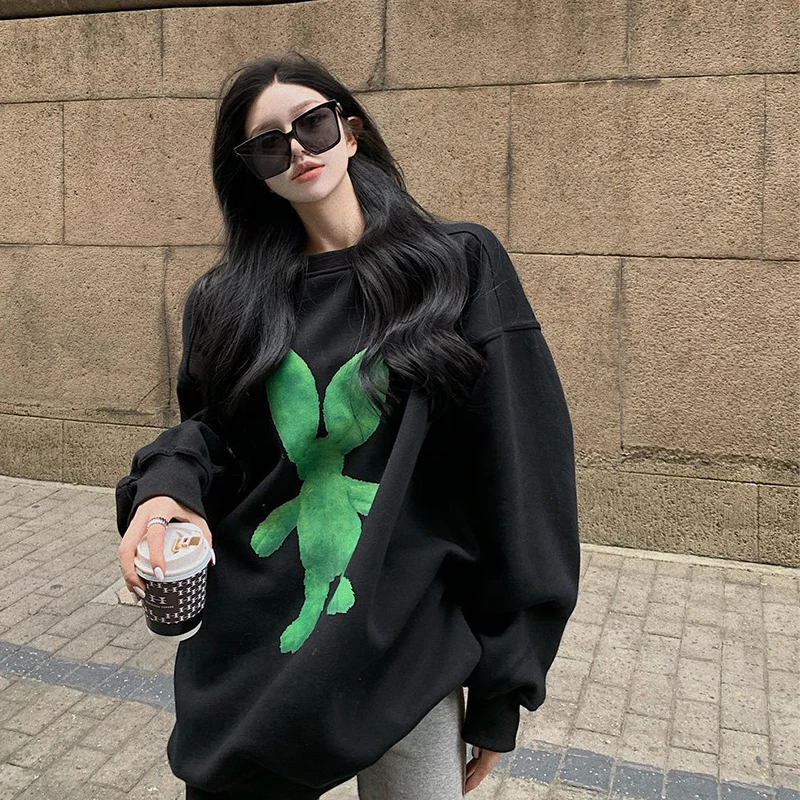 

Female Clothes Kawaii Black Tops Long Sweatshirts for Women White Cute On Promotion Y2k Japanese Streetwear Warm Kpop Pullovers