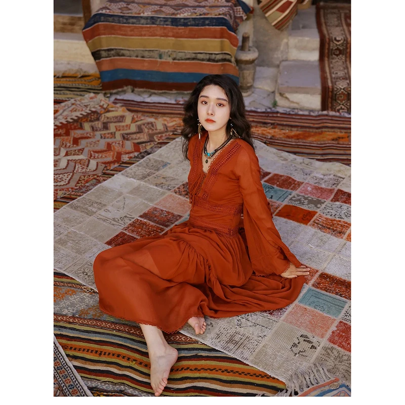 

Новинка: Весенне-осеннее женское винтажное свободное повседневное платье А-силуэта с V-образным вырезом, кружевными вставками и расклешенными рукавами, длина до щиколотки, модель T165