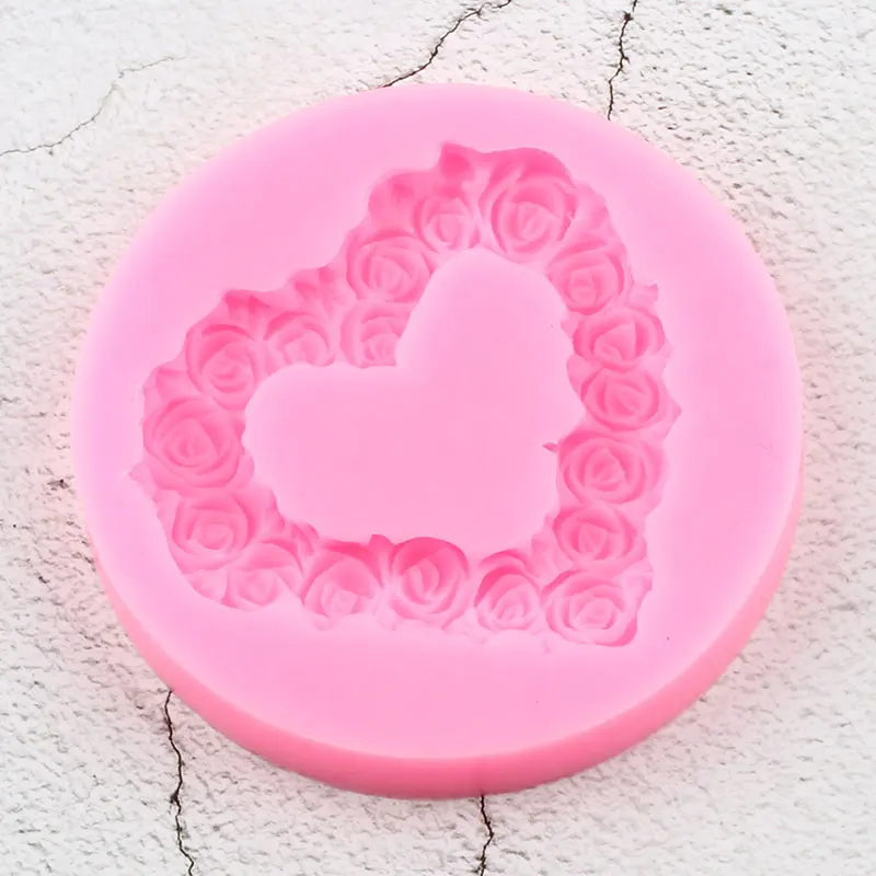 Heart Shaped Roses Wreath Silicone Mold DIY Wedding Cupcake Topper Fondant Molds Cake Decorating Tools Chocolate Gumpaste Moulds