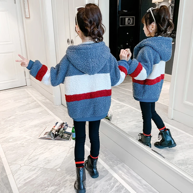 Imitation fur children's coat 2022 new luxury cashmere jacket hooded long sleeve boys' cotton jacket cheap girls' sportswear