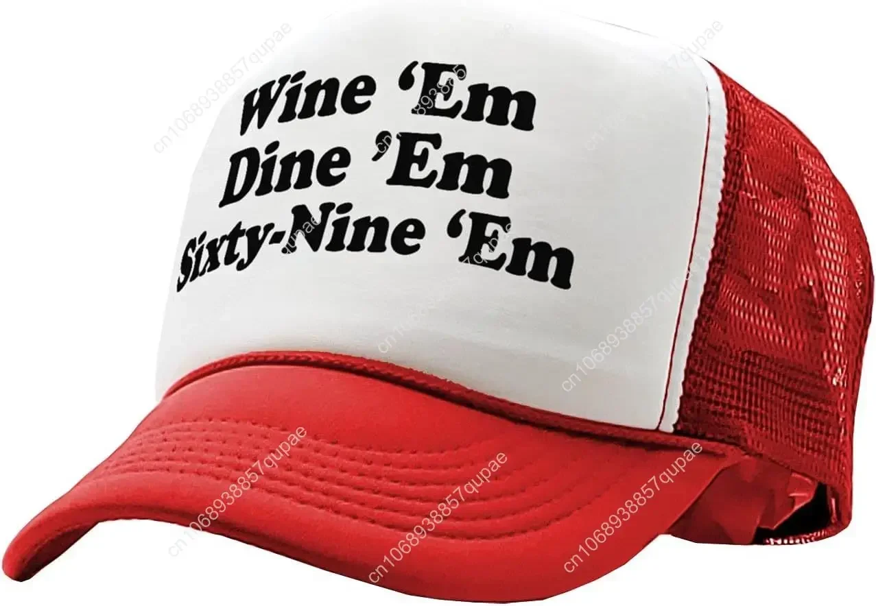 Wine EM Dine EM Sixty-Nine EM - هدية أزياء مثيرة لحفلات الأخ في الكلية - قبعة سائق الشاحنة ذات الطراز القديم العتيق #2